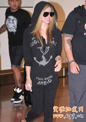 春天衛(wèi)衣搭配3