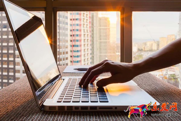 淘寶賣服裝開店需要進貨嗎？服裝店要怎樣進貨？